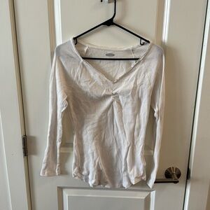 Old navy white long sleeve shirt with ruffle detailing